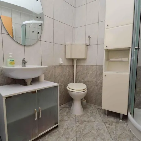Apartment One-bedroom Near Sea 1 Fazana